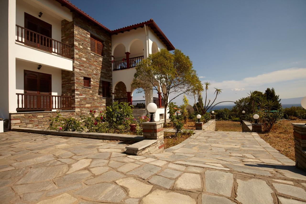 Villa Maria By Rentalspro Services - Ouranoupoli Halkidiki Exterior foto