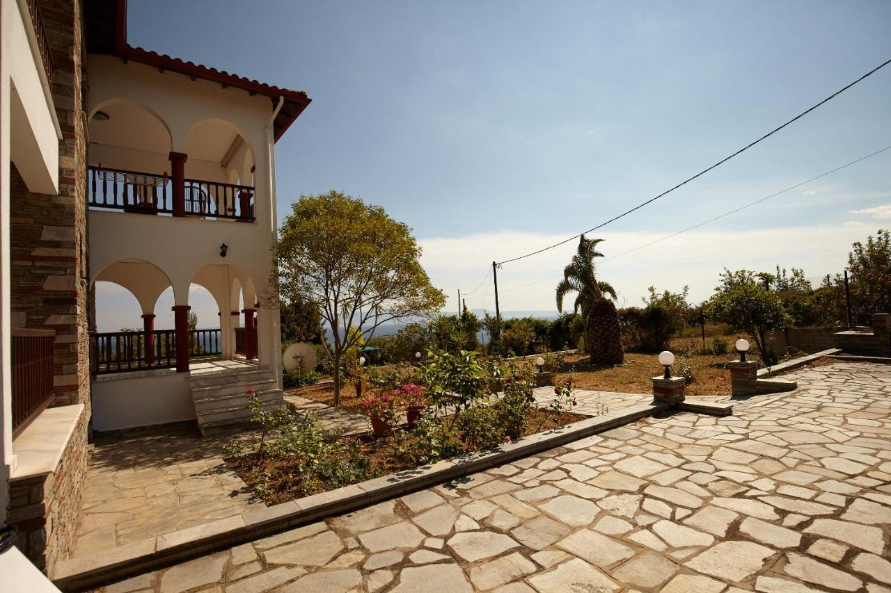Villa Maria By Rentalspro Services - Ouranoupoli Halkidiki Exterior foto